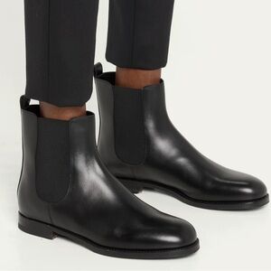 Brand new Manolo Blahnik Chelsea boots